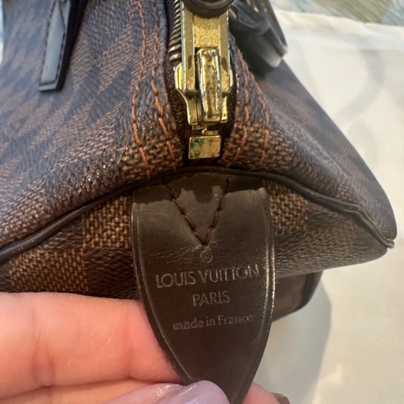 Louis Vuitton Damier Speedy - Picture 5 of 9